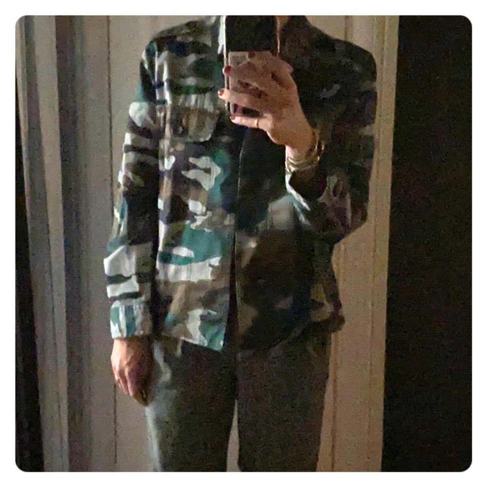 J crew mercantile camo shirt jacket